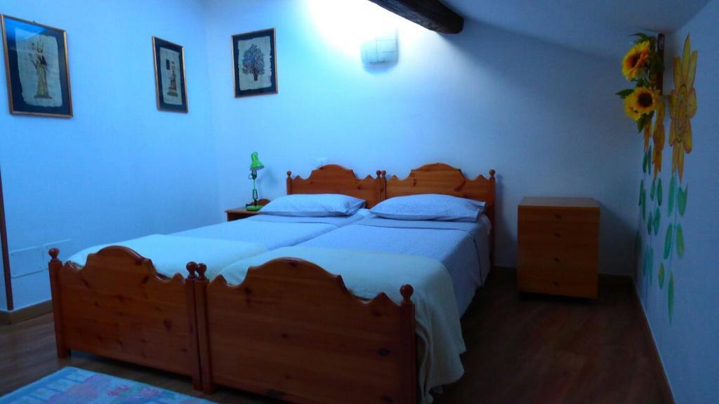Casa Vacanze Sole Borghetto d'Arroscia Ngoại thất bức ảnh