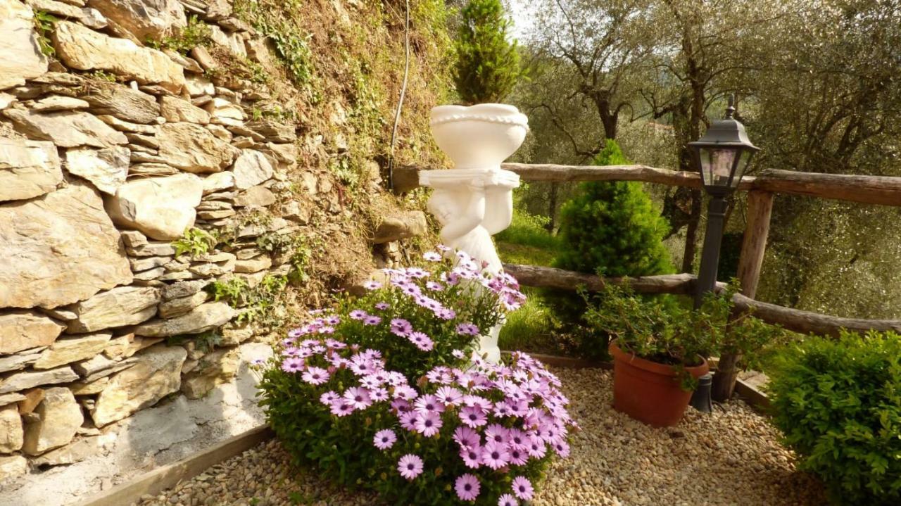 Casa Vacanze Sole Borghetto d'Arroscia Ngoại thất bức ảnh